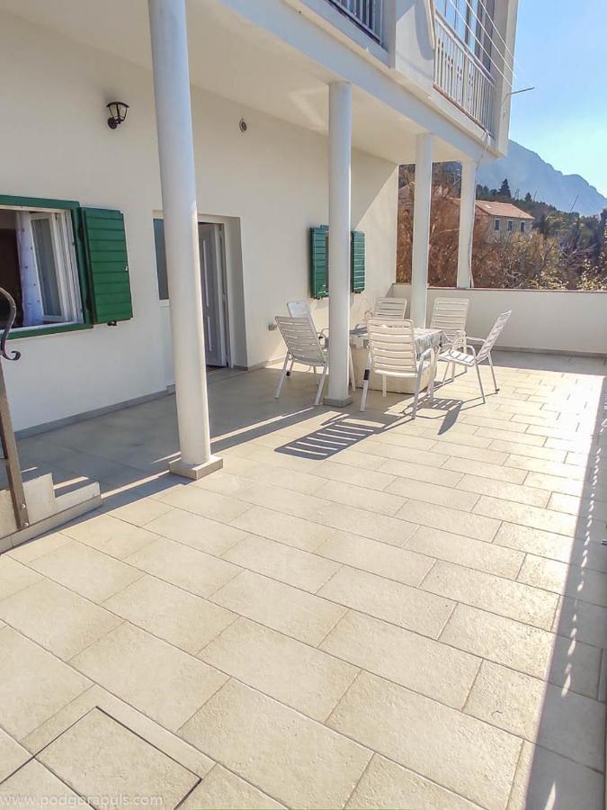Apartman Krzenic With Sea View Podgora Exterior photo